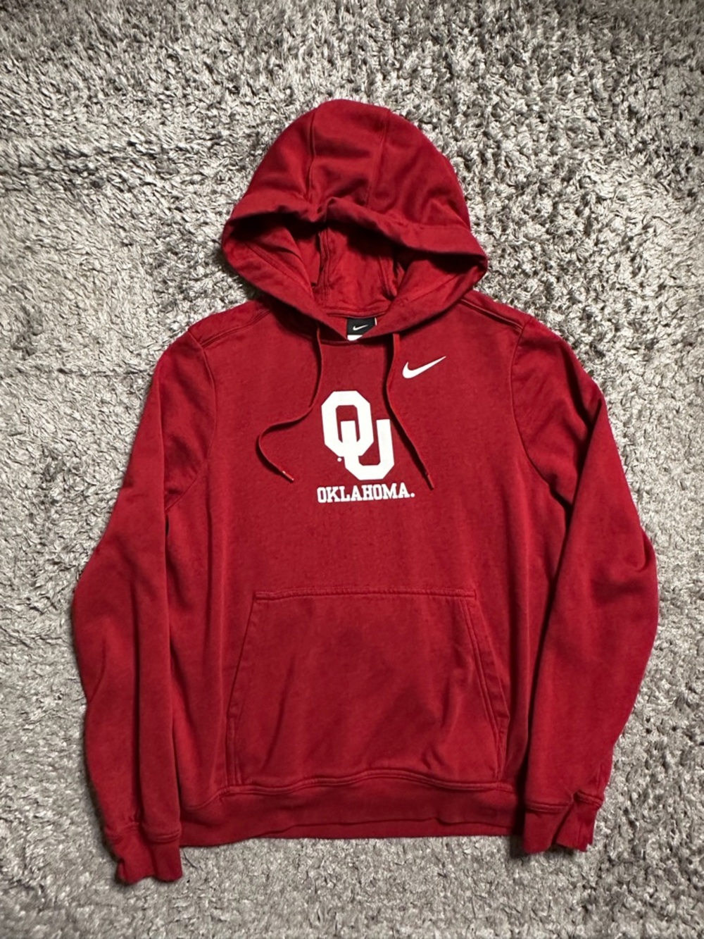 Nike Oklahoma Sooners Hoodie - Picture 2 of 3